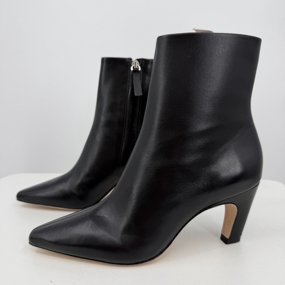 Everlane The Short Banana Heel Boot in Black Leather size 7 Ankle Side Zip euc